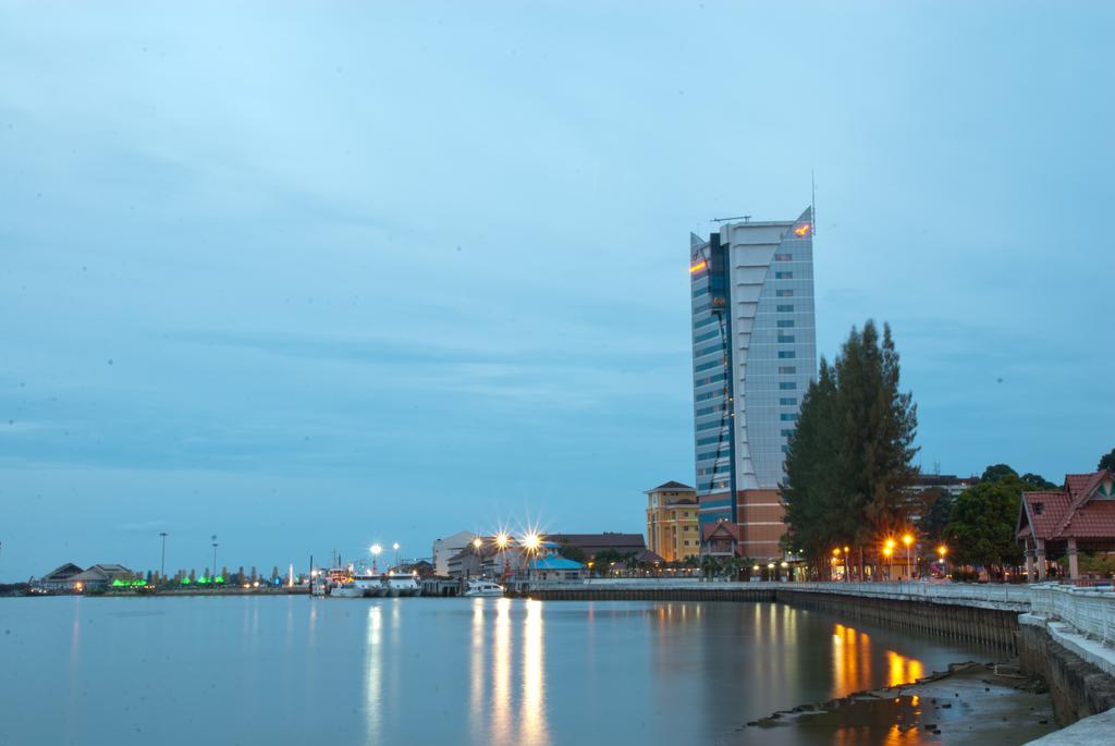 Felda Residence Kuala Terengganu Exteriör bild
